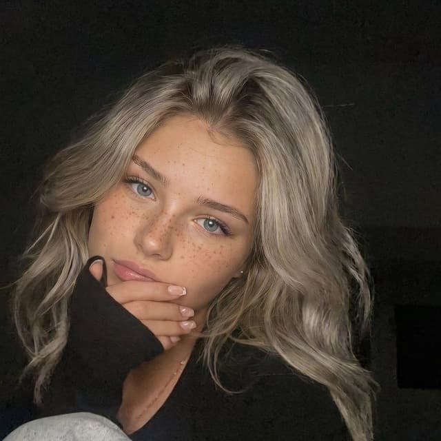 Ava profile photo