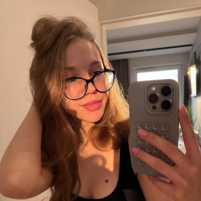 Anne profile photo
